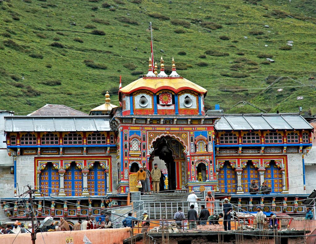 Badrinath temple tour Uttarakhand