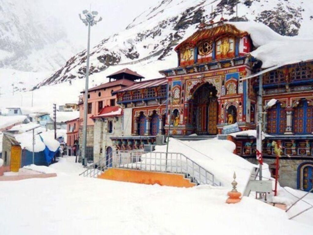 Badrinath temple tour Uttarakhand