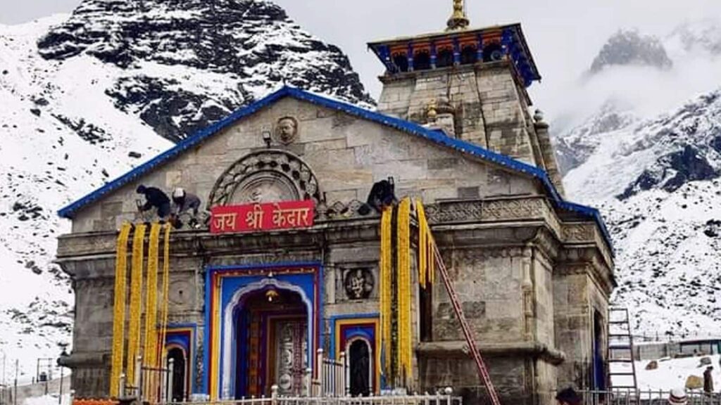 Kedarnath trekking routes and maps